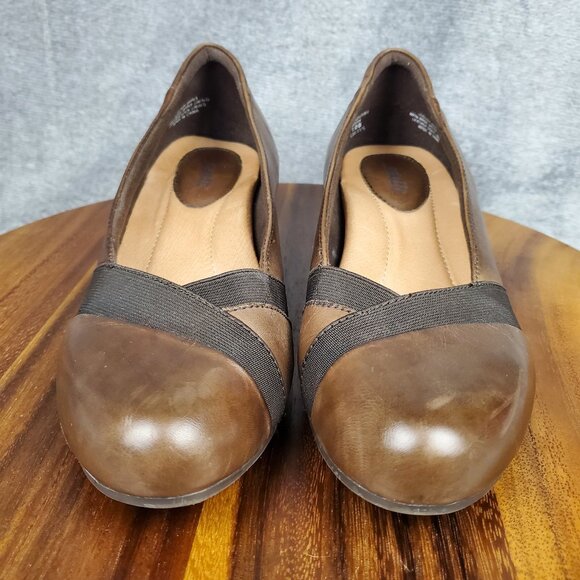 Earth Shoes Women's 10 B Brown Leather Career Slip On Pumps Wedge Heels - Picture 2 of 9